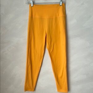 Girlfriend collective compressive leggings yellow size medium